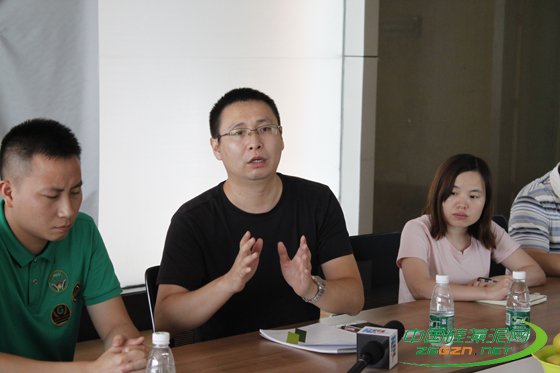 ̫���ȠI(y��ng)�N(xi��o)���O(ji��n)����